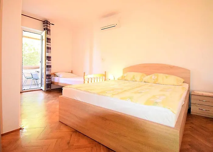 Loris Apartamento Lopar