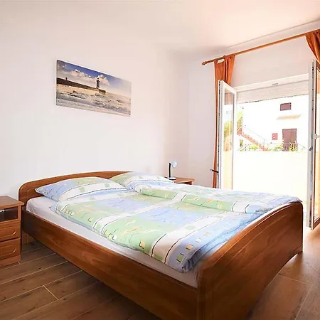 Loris Apartament Lopar