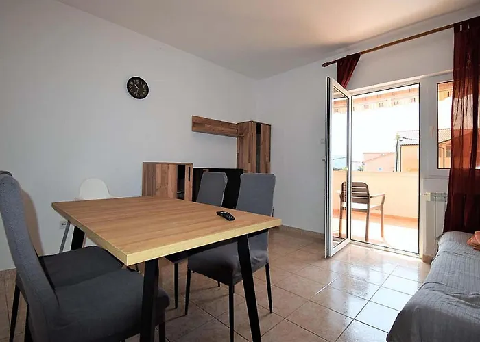 アパート Loris *