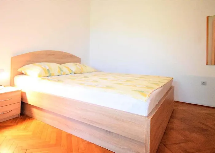 アパート Loris *